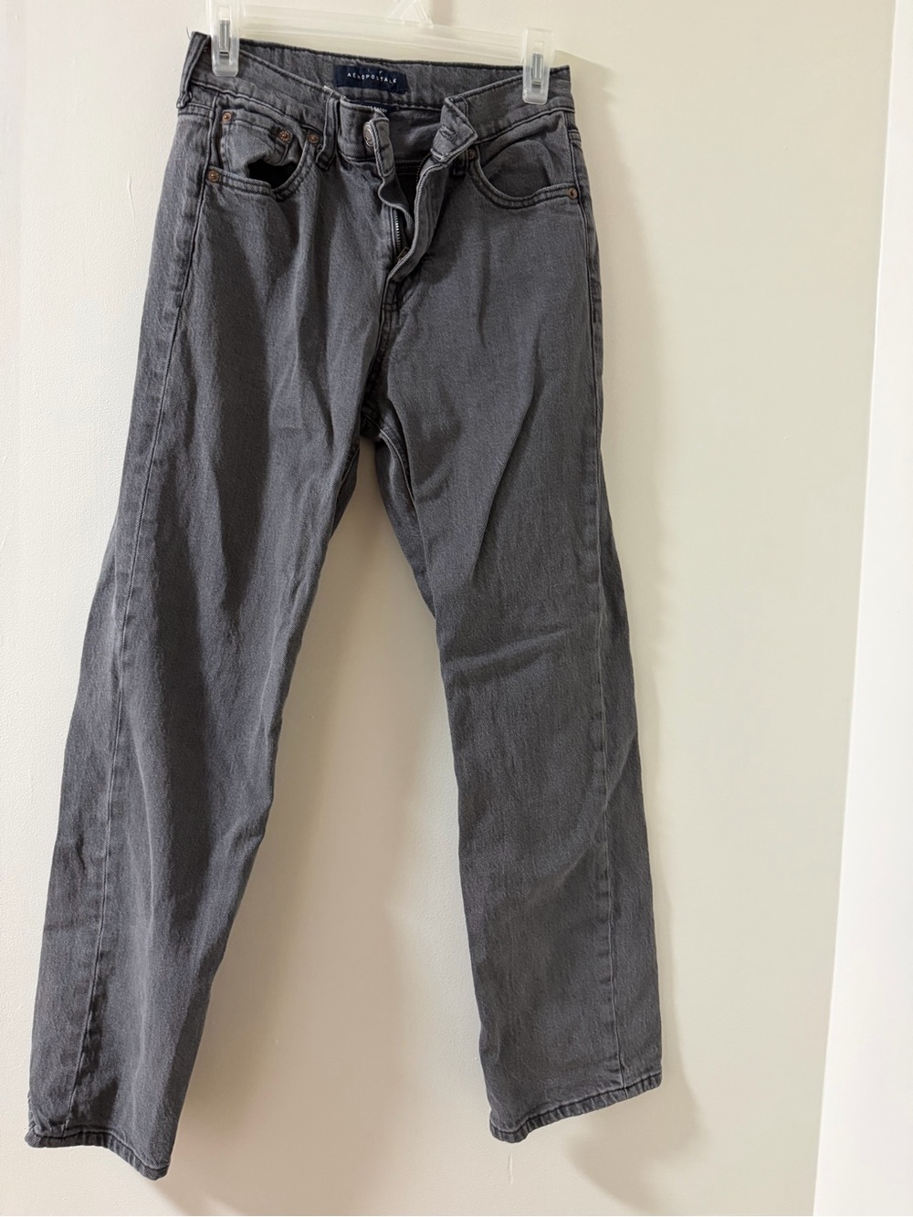 Aeropostale High Rise Baggy Jeans Women 2 Gray Like New Straight Leg Denim